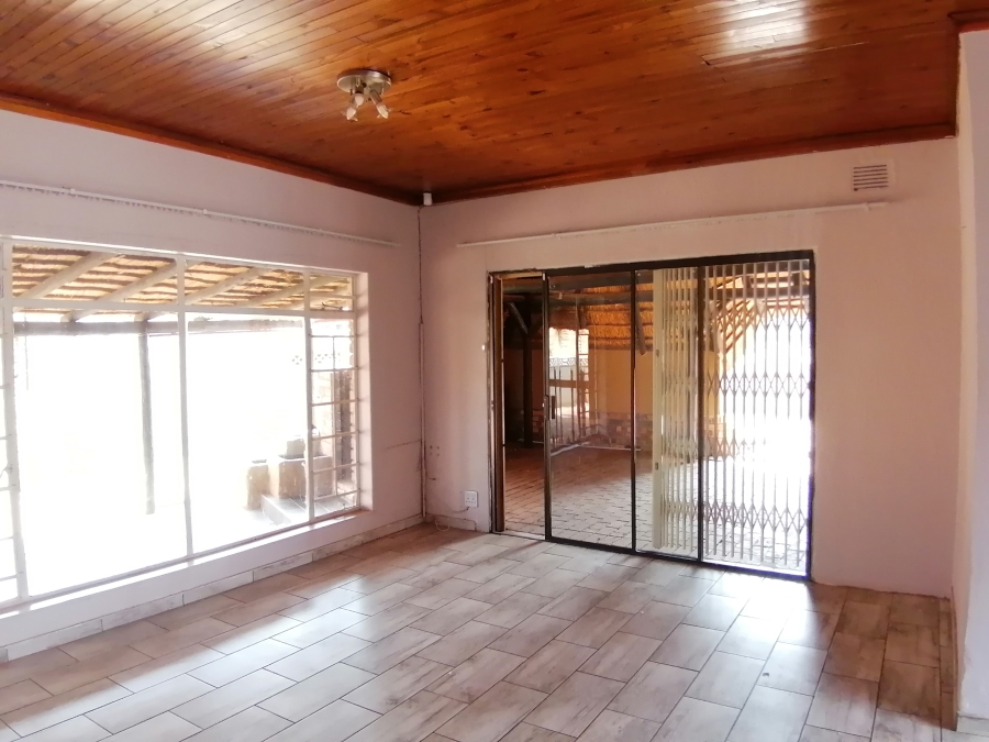 3 Bedroom Property for Sale in Randlespark North West